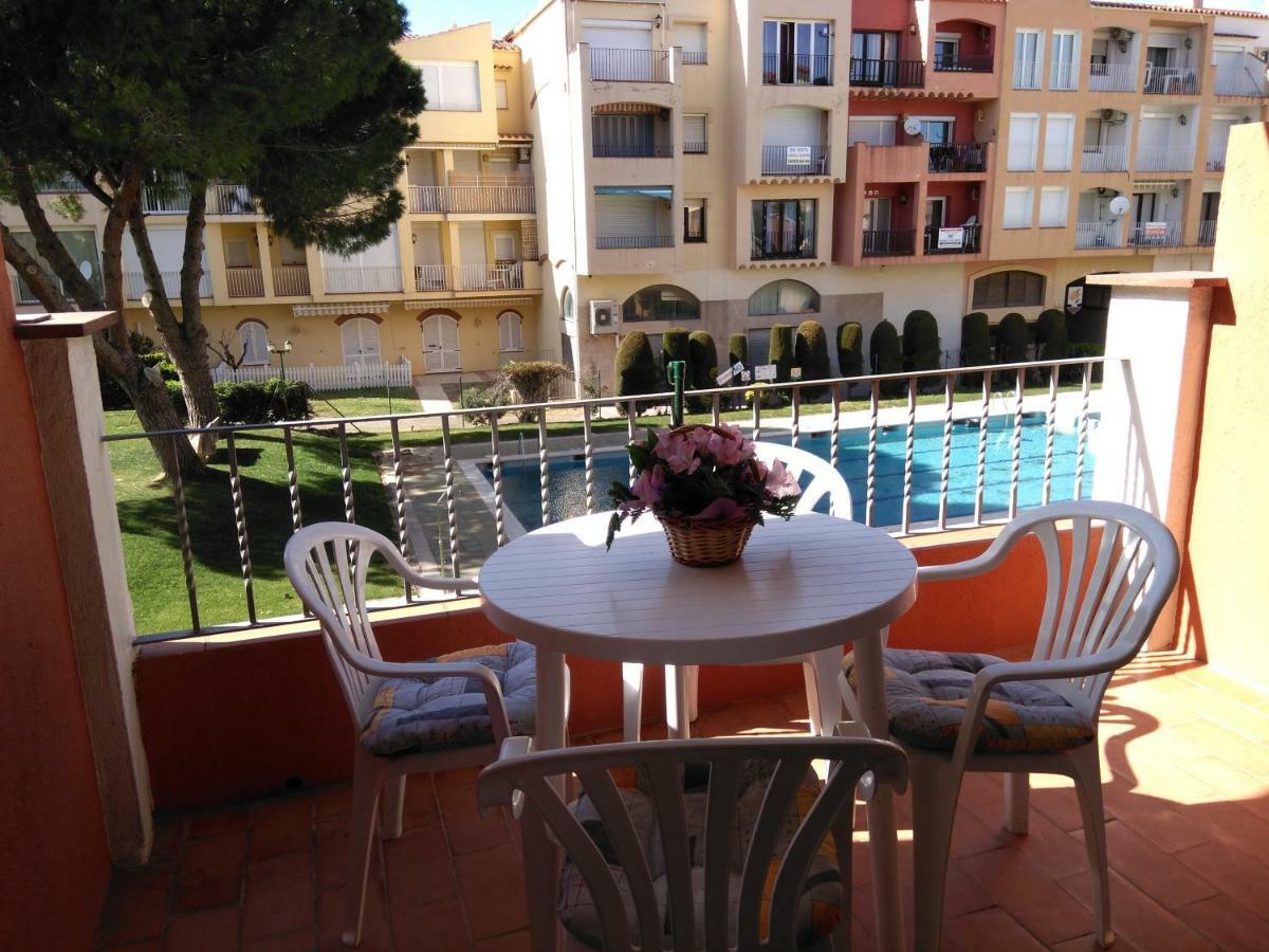 אמפוריבראבה Precioso Apartamento Gran Reserva מראה חיצוני תמונה